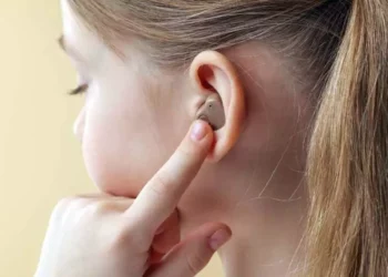 Foto: internet – ilustrativa // Causas habituales de pérdida de audición, como la otitis media con derrame, la otitis media supurativa crónica y el tapón de cerumen, son muy frecuentes en la población infantil