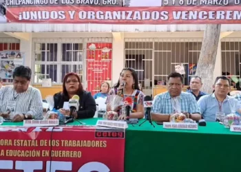 Llama CNTE a huelga nacional y sentar a Sheinbaum a negociar