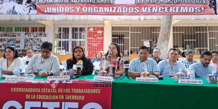 Llama CNTE a huelga nacional y sentar a Sheinbaum a negociar