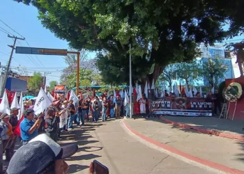 Diversas organizaciones sociales se reunieron para recordar el legado de Zapata y la vigencia de sus ideales.