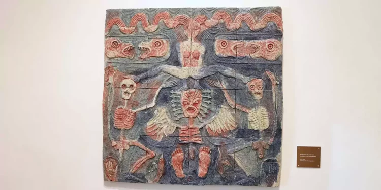 La exposición “Xu Ro’ / Terremoto”, de Víctor Cha’ca, reúne esculturas elaboradas con vestigios del sismo de 2017 y puede visitarse en el Centro Cultural San Pablo.
