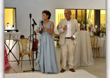 Anita y Alfredo renovaron sus votos matrimoniales rodeados del cariño de su familia y amistades.