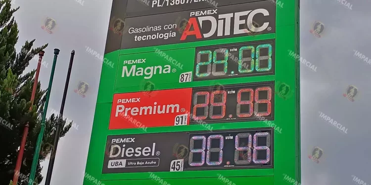 Foto: Lisbeth Mejía Reyes // Precio de gasolina en la capital