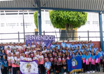 El cachibol, un deporte que reúne a ciudades de diferentes estados.