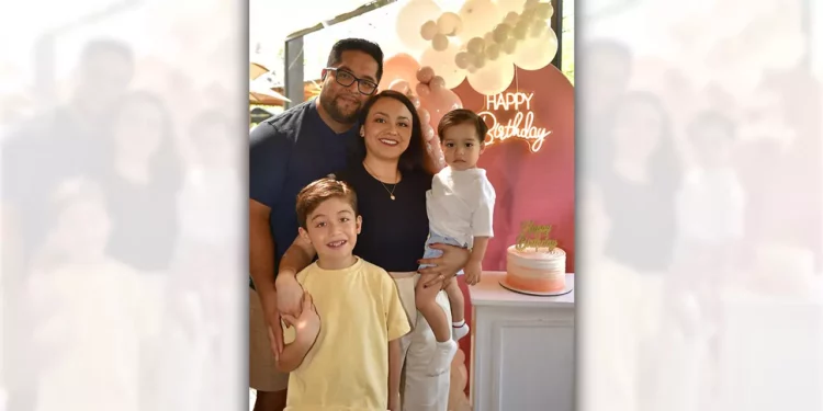 Fotos: Rubén Morales // Andrea Belmonte celebró su cumpleaños acompañada de su esposo Carlos Hernández y sus hijos Liam y Luhan.