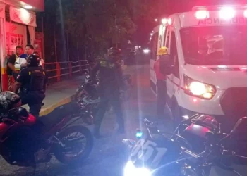 Brindaron soporte emocional al propietario de la motocicleta.
