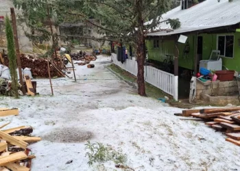 Foto: redes sociales // Fuertes granizadas se han dejado sentir en Chalcatongo de Hidalgo, en la Mixteca oaxaqueña.