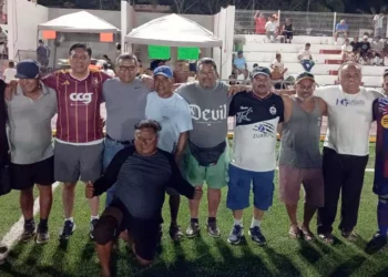 Integrantes del equipo Carruiz se volvieron a reunir.