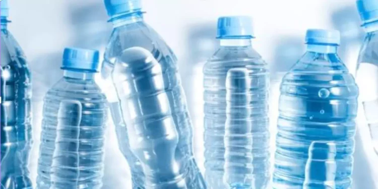 ¿Cuál es la mejor agua embotellada en México? Profeco revela resultados de su último estudio