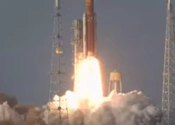 VIDEO | La NASA lanza con éxito Artemis II: El regreso de la humanidad a la órbita lunar