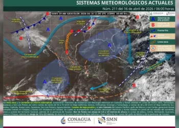 Calor extremo y mar de fondo marcan la jornada en Oaxaca