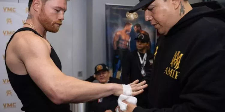 “Canelo” Álvarez da pistas sobre su próxima pelea y asegura que se siente como un “veinteañero”