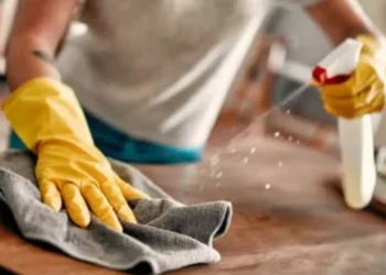 ¡Peligro en casa! Por qué nunca debes mezclar el cloro con otros productos de limpieza