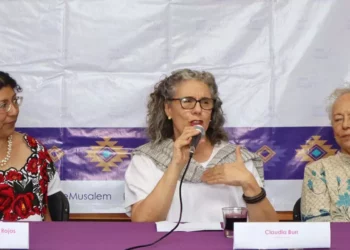 El Fondo de Becas mantiene el propósito de no permitir que las jóvenes de comunidades y familias de escasos recursos dejen de estudiar.