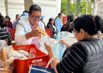 El programa busca fortalecer la economía familiar mediante el acceso a productos de la canasta básica.