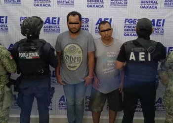 Fuerzas especiales de la AEI y el Ejército Mexicano blindaron la comunidad de El Santo durante la captura de los sospechosos.