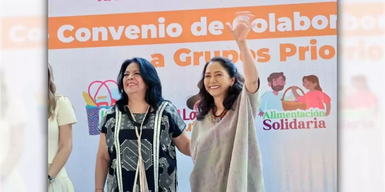 Irma Bolaños Quijano, presidenta honoraria del DIF-Oaxaca, institución que amplia los servicios para la población más desprotegida