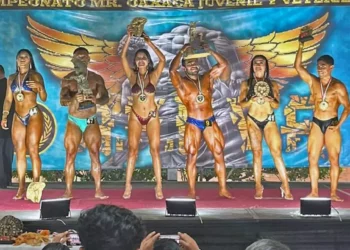 Jóvenes de Huajuapan destacan en Constructivismo y Fitness.