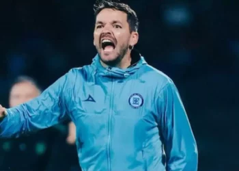 Nicolás Larcamón rompe el silencio tras su sorpresivo cese de Cruz Azul