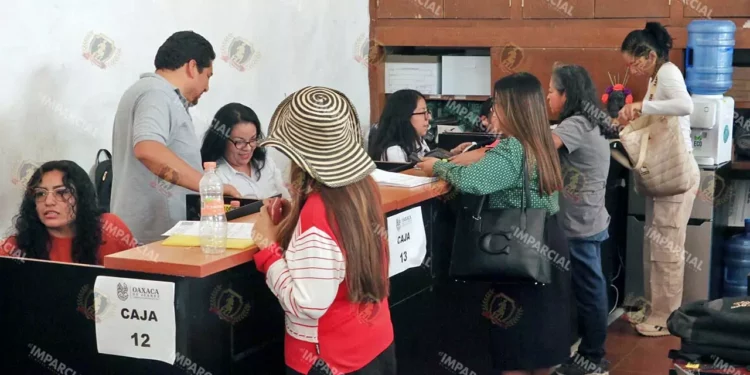Foto: Adrián Gaytán // Oportunidad de capitalinos para recuperar parte de sus contribuciones.