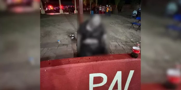 ¡Balacera en quinta de Tlacolula! Ejecutan a hombre junto a ruedo de gallos y huyen los atacantes
