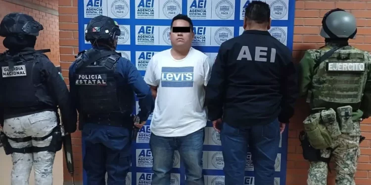 Cae presunto extorsionador que exigía cuotas diarias en Huajuapan