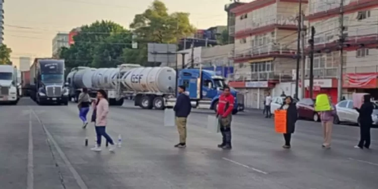 Protesta destapa hallazgo: Localizan cuerpo en edificio señalado por familiares en CDMX