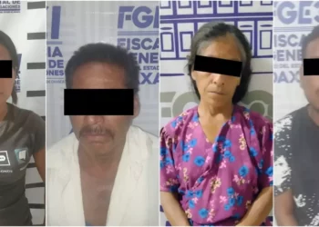 Fuerzas federales y estatales blindaron Santiago Ixtayutla durante la ejecución de los cuatro cateos simultáneos.