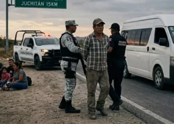 Detienen y condenan a conductor por tráfico de personas