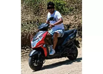 ¡Robo de motoneta en Atzompa queda grabado! Un sujeto fue captado huyendo con el vehículo