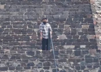 Revelan origen del agresor en Teotihuacán y corrigen datos tras balacera en la Pirámide de la Luna
