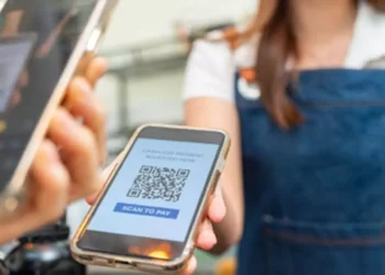 Cómo decidir entre Tap to Pay vs terminal física para tu negocio