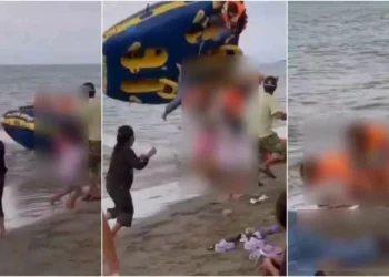 Turistas salen ‘volando’ tras paseo recreativo en playa de Indonesia