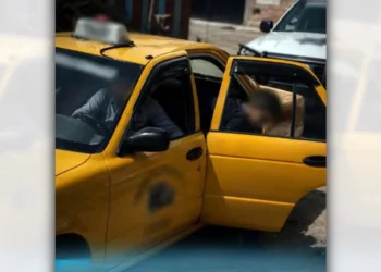 El uso de los Botones de Auxilio fue clave para recuperar el taxi.
