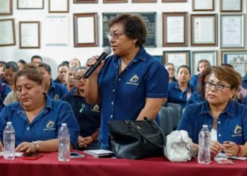 Foto: Municipio de Oaxaca de Juárez // Integrantes del Sindicato autónomo aceptaron la propuesta de Oaxaca de Juárez.