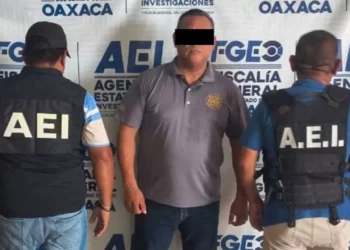 J.J.A.E. fue interceptado por agentes estatales en calles de Matías Romero tras semanas de permanecer prófugo.