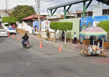 La falta de registros y controles de seguridad en el transporte público genera incertidumbre entre los usuarios.
