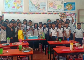 Santiago Carrera Palacios celebró su cumpleaños número 10 acompañado de sus seres queridos.
