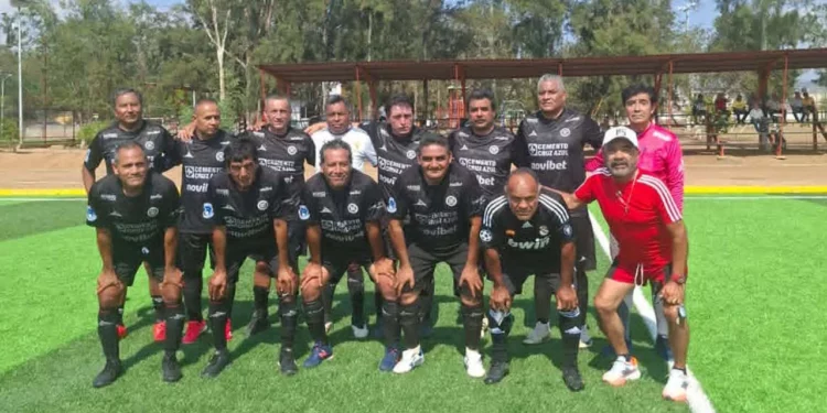 Pumas Prepa, del doctor Santaella, lograron el triunfo por goliza.