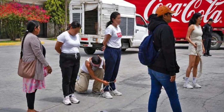 Foto: redes sociales // Profesoras de la Sección 22 presuntamente retenidas por órdenes de Esaú Quero.