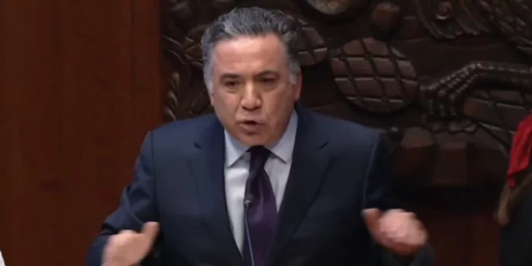 Senador de Morena en Sinaloa pide licencia en medio de acusaciones de EE. UU.