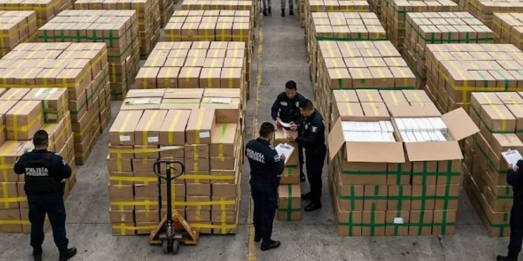 Decomisan en México cargamento histórico de cigarros ilegales valorado en 4,500 millones de pesos