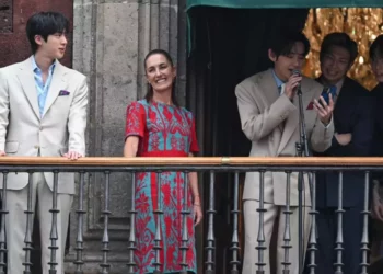 ¡BTS en Palacio Nacional! Claudia Sheinbaum recibe a la banda y lanza promesa para 2027
