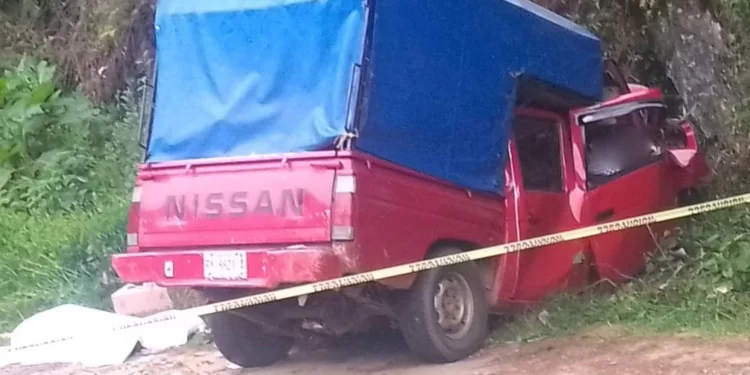 ¡Ejecutan a dos hombres de San Mateo Piñas en carretera 175! Crece la tensión en la Sierra Sur