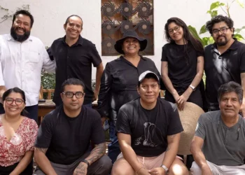 El conversatorio reunió experiencias sobre gestión cultural y trabajo comunitario.