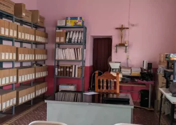 Estado actual de uno de los archivos visitados en la Mixteca poblana, como parte del diagnóstico realizado por Adabi de México.
