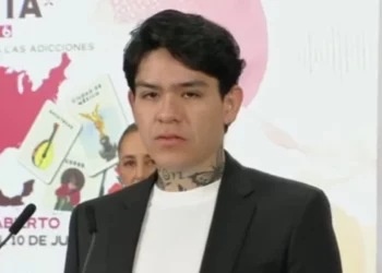 “Decidí evolucionar”: Junior H Cambia discurso sobre narcocorridos en la mañanera de Sheinbaum