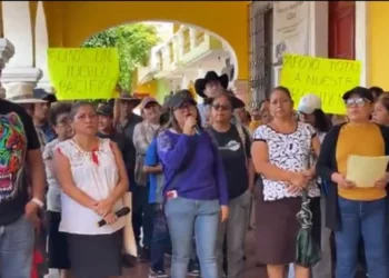 Pobladores de Mitla convocan con campanas y amagan con expulsar a la Sección 22