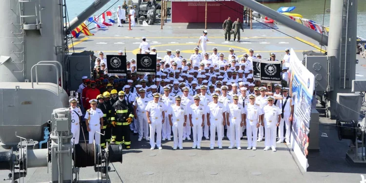 La Armada de México enfrenta el desafío de evolucionar de una fuerza enfocada en tareas de vigilancia y seguridad interior hacia una marina con mayores capacidades estratégicas.