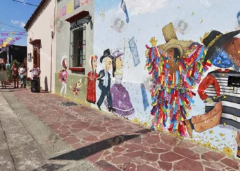 Foto: Adrián Gaytán // El emblemático barrio cumple cien años y han organizado diversas actividades por el aniversario.